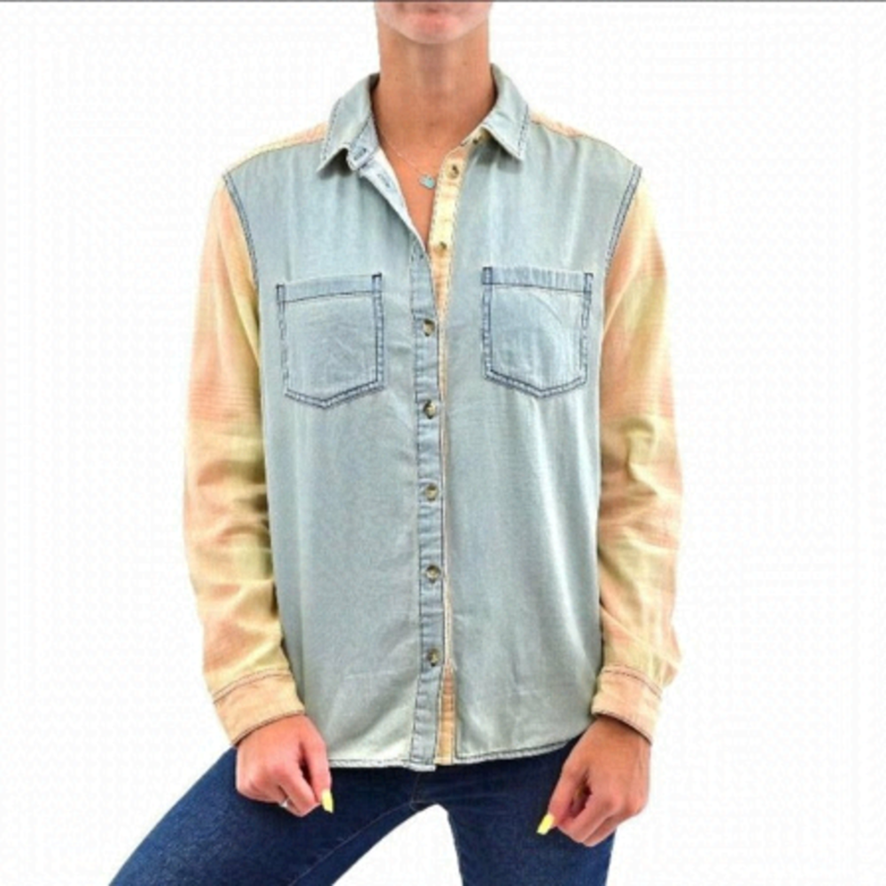 NEW BDG Frankie Chambray Plaid Peach Light Denim Flannel Button-up Western Shirt